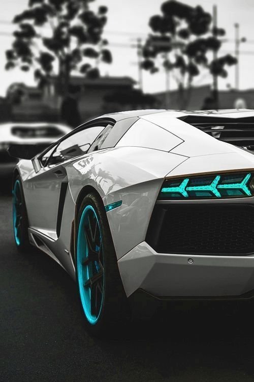 Lamborghini Aventador lp700-4
