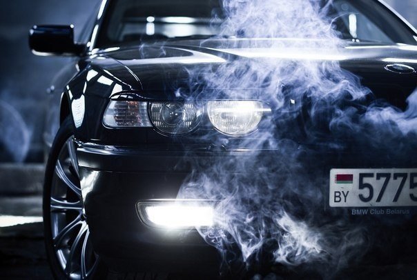 BMW В дыму