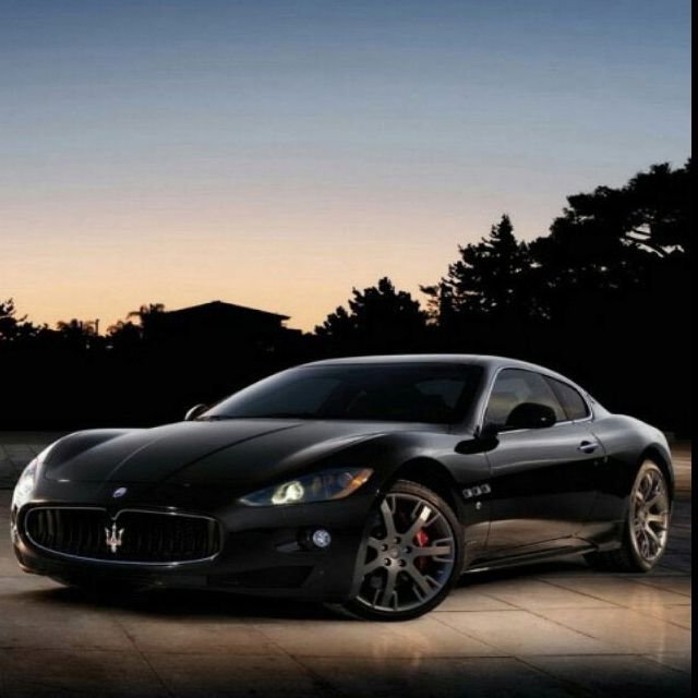 Красивые машины вертикальные