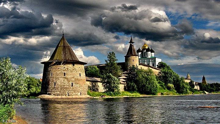 Каменный Кремль в Пскове
