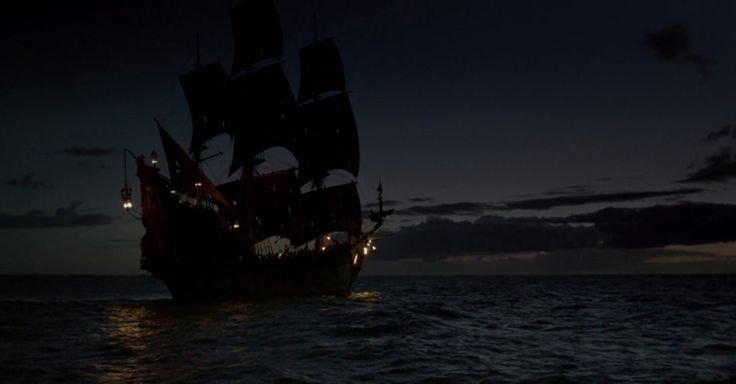 Летучий голландец корабль пираты Карибского моря