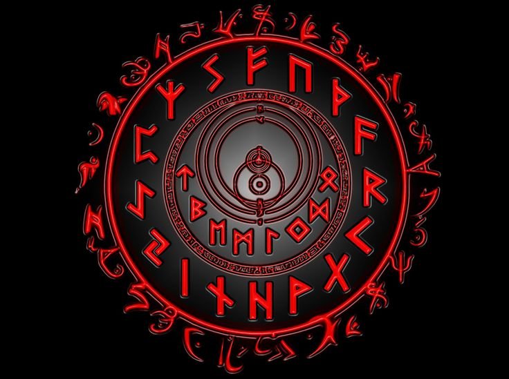 Руны на черном фоне