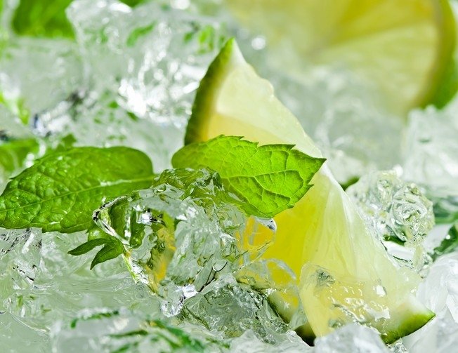 Вода мята лайм