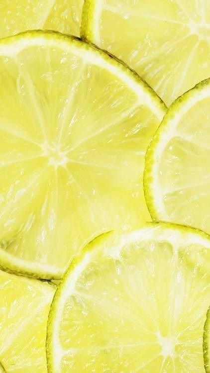 Сочные заставки на телефон