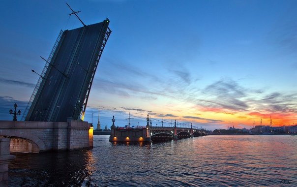 Литейный мост в Санкт-Петербурге