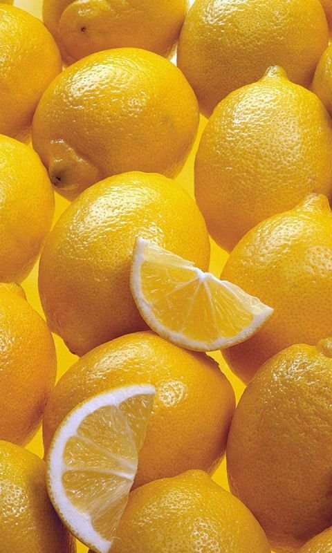 Желтый фрукт