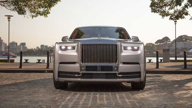 Rolls Royce Phantom 4