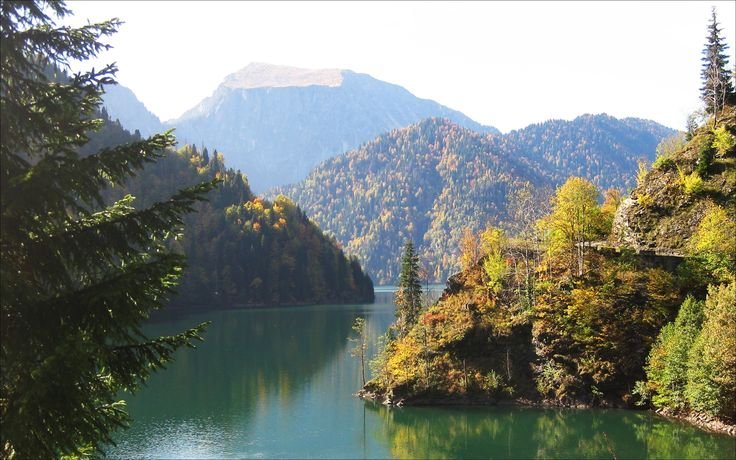 Альпийские горы Абхазия Рица